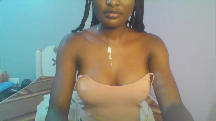 petiteediva Adult Chat May 13, 2026