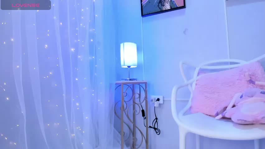 dulce__fiore07 Adult Chat May 13, 2026