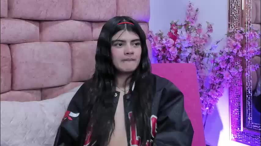 samantaa_noa Adult Chat May 13, 2026