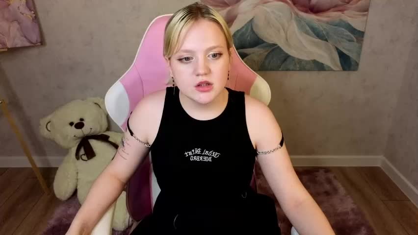 stacy_allenn Adult Chat May 13, 2026