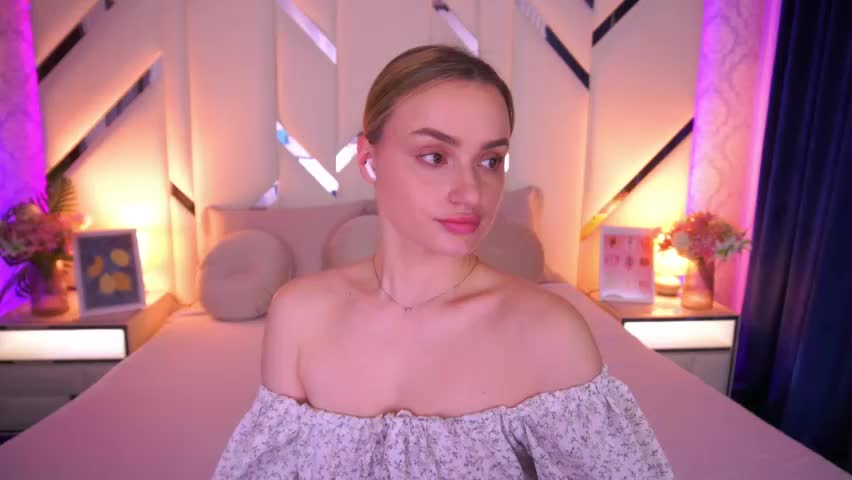 diana_nova Adult Chat May 13, 2026