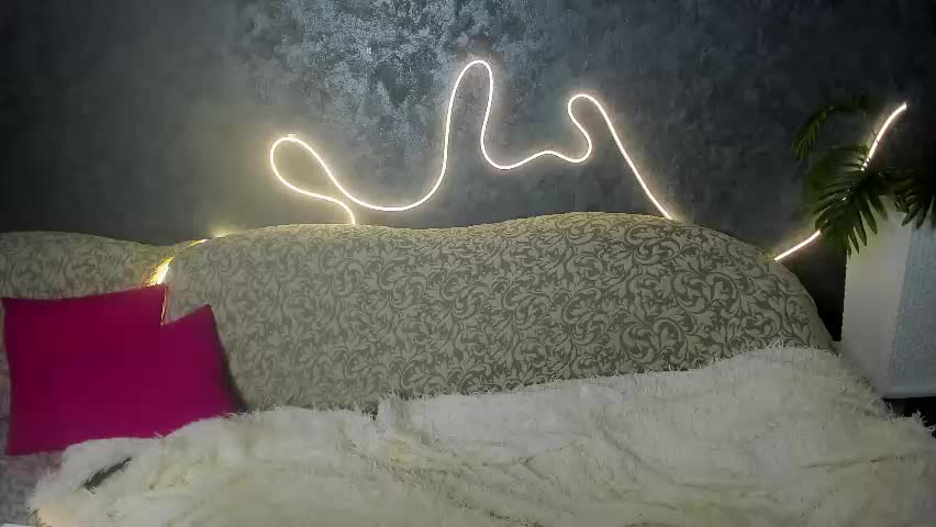 dream_olivia Adult Chat May 13, 2026