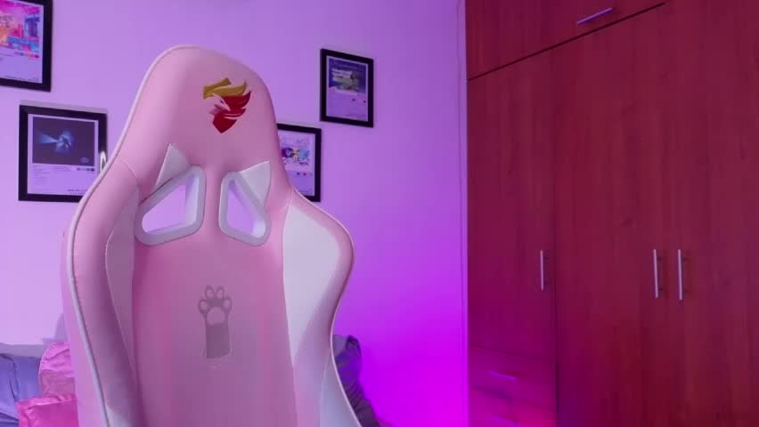 nathalia_ramirez_ Adult Chat May 13, 2026