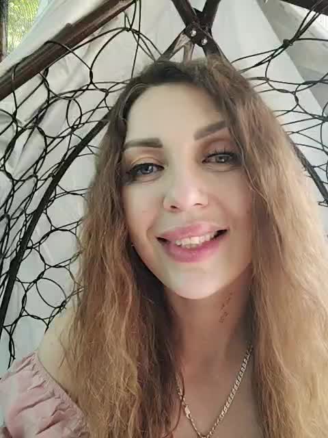 SexyKitty75-1 Adult Chat May 13, 2026
