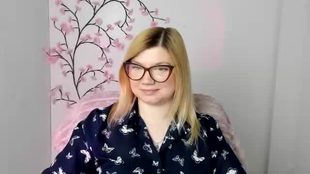 molly_moree Adult Chat May 13, 2026