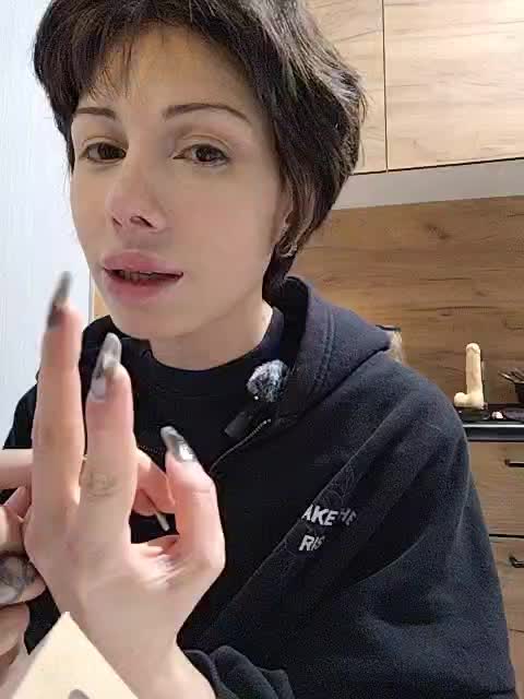 Tinablackkk Adult Chat May 13, 2026