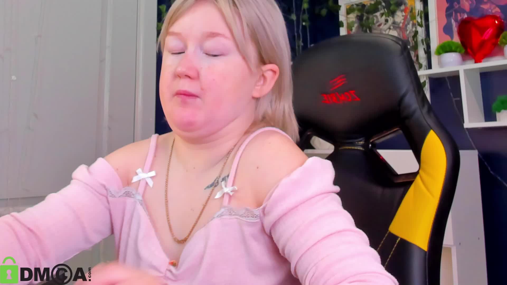 MiaFerd Adult Chat May 13, 2026