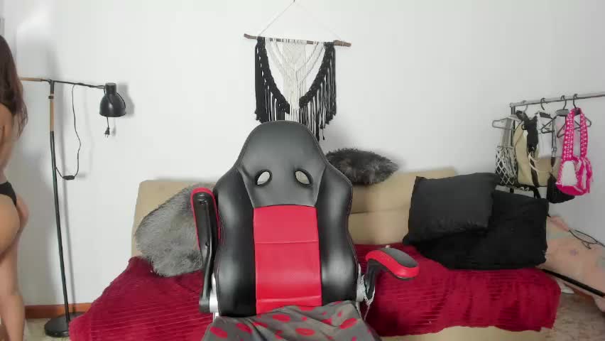 aurora_moonm Adult Chat May 13, 2026