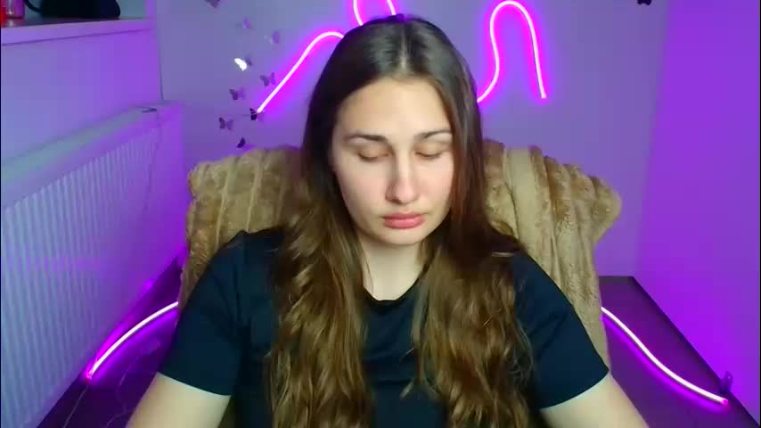lora_kisses Adult Chat May 13, 2026
