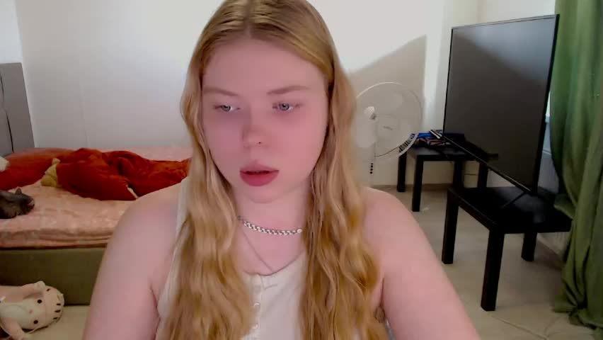 kitten_jenny01 Adult Chat May 13, 2026