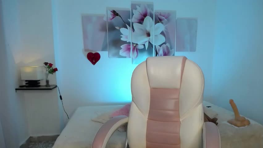 aylin_ross_ Adult Chat May 13, 2026