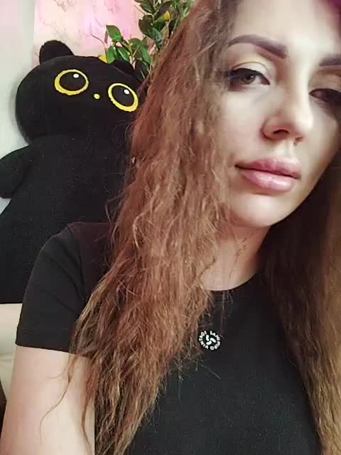 SexyKitty75-1 Adult Chat May 13, 2026