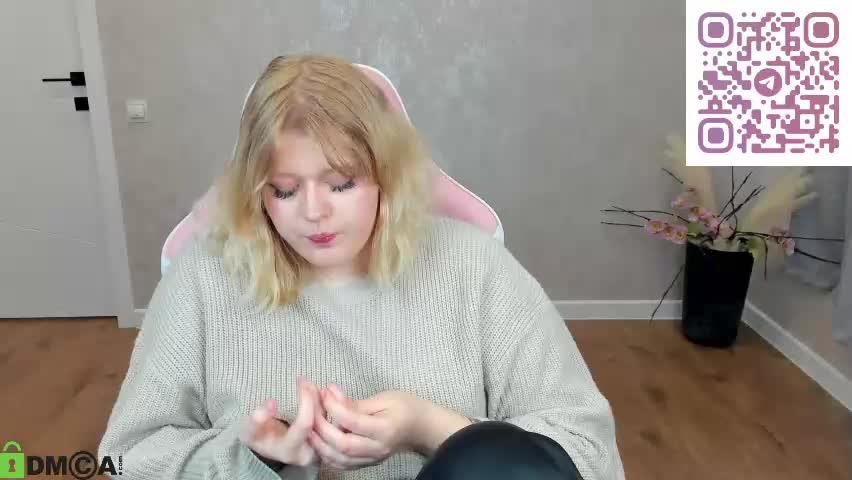luna_c0ra Adult Chat May 13, 2026