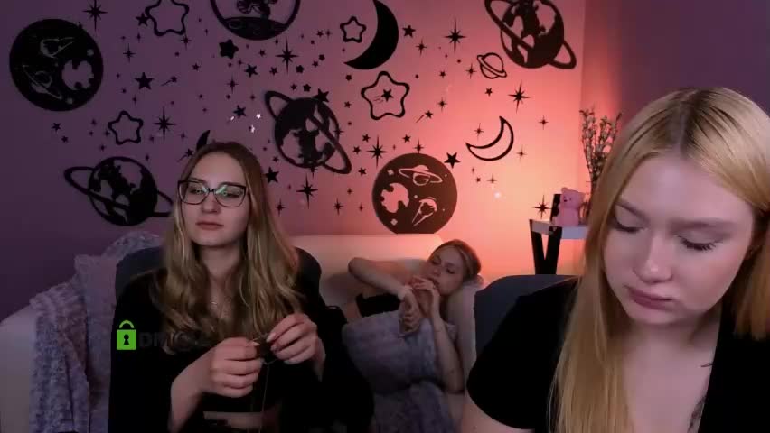 so_hot_rosalie Adult Chat May 13, 2026