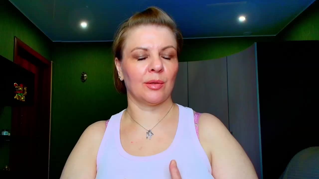 Veronika_Gold Adult Chat May 13, 2026