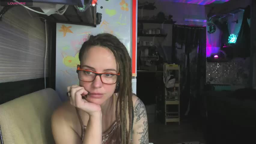 lisafoxy_y Adult Chat May 13, 2026