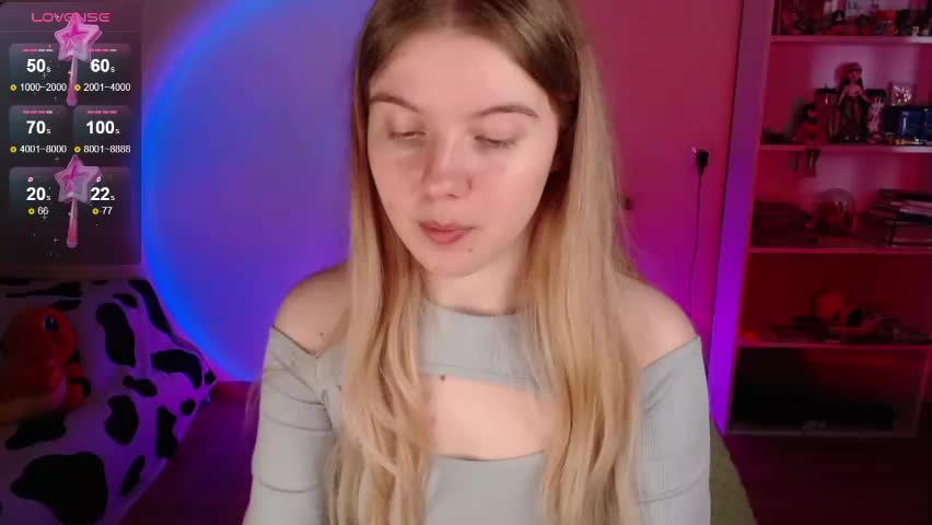 strawberry_juli Adult Chat May 13, 2026