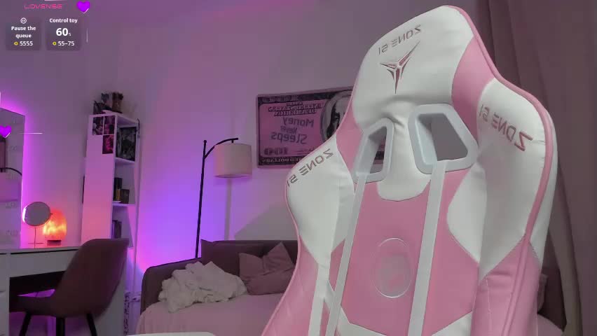 luna_sexy0 Adult Chat May 13, 2026