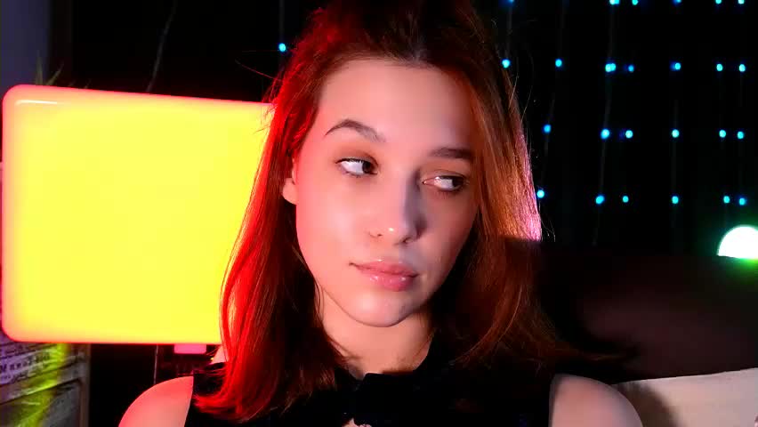 lolalemona Adult Chat May 13, 2026