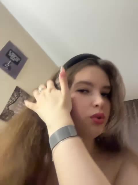 YourLadyyy Adult Chat May 13, 2026