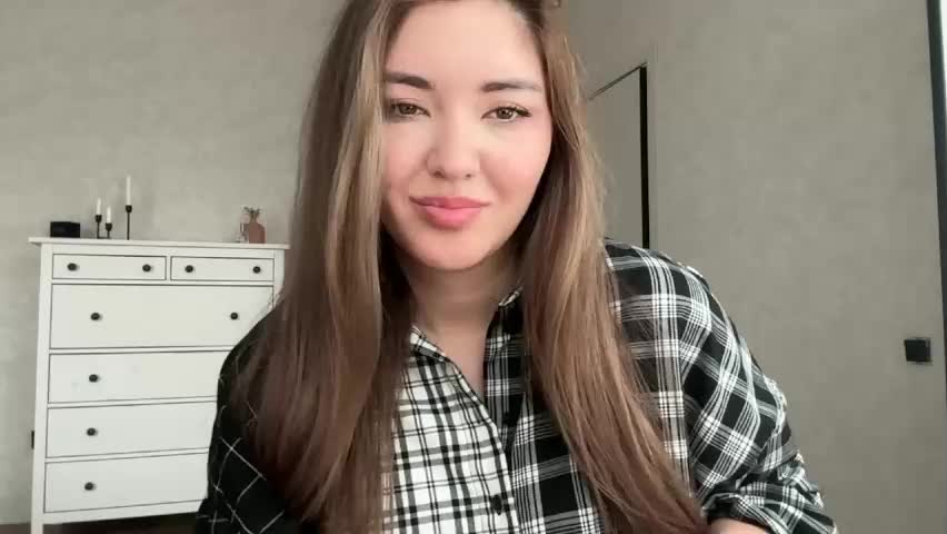 sophie_dare Adult Chat May 13, 2026
