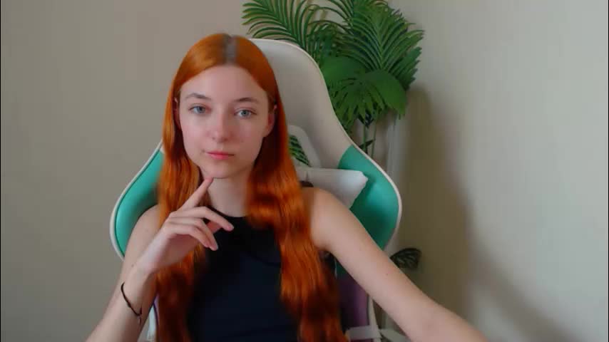vivien_leight Adult Chat May 14, 2026