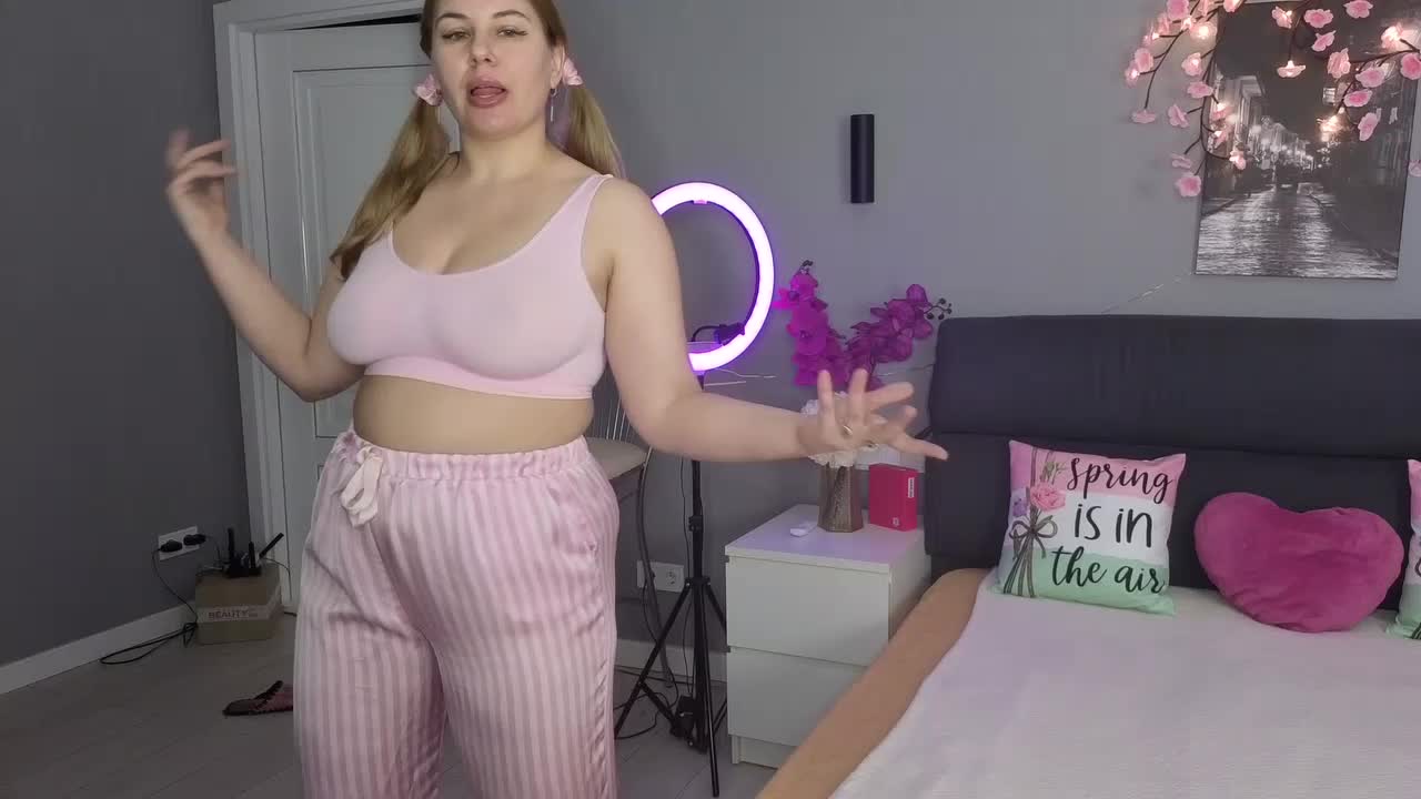 AvaQueen Adult Chat May 14, 2026