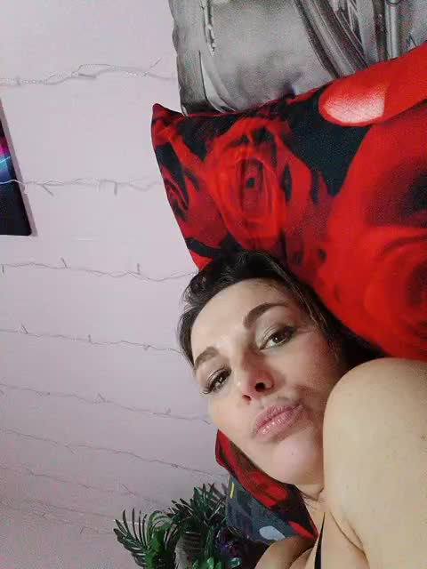 Naomi-milf Adult Chat May 14, 2026