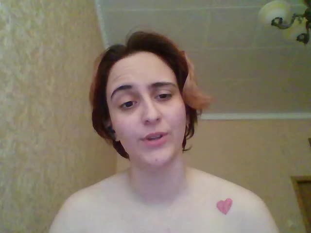 Hotredhead01 Adult Chat May 13, 2026