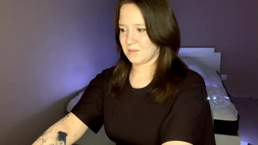 lianabrocklesby Adult Chat May 14, 2026