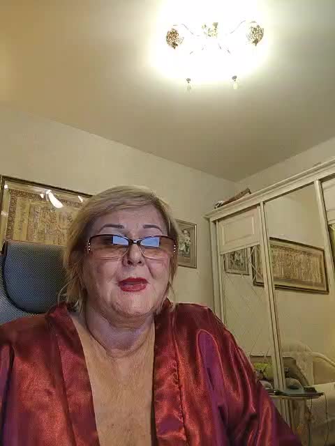 KarinkaSweet Adult Chat May 14, 2026