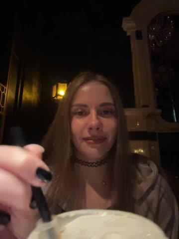 VikkiExtraCheese Adult Chat May 14, 2026