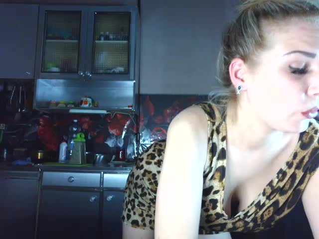 Sandra26a Adult Chat May 15, 2026
