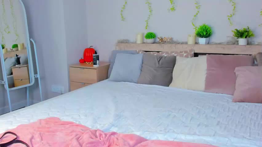 bonnie_hernandez Adult Chat May 14, 2026