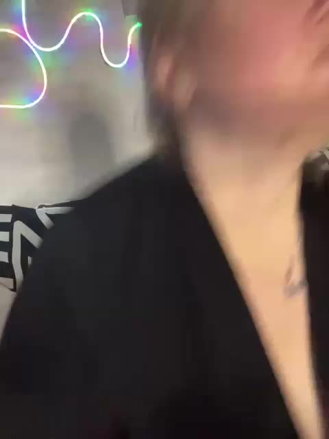RobinLili Adult Chat May 15, 2026