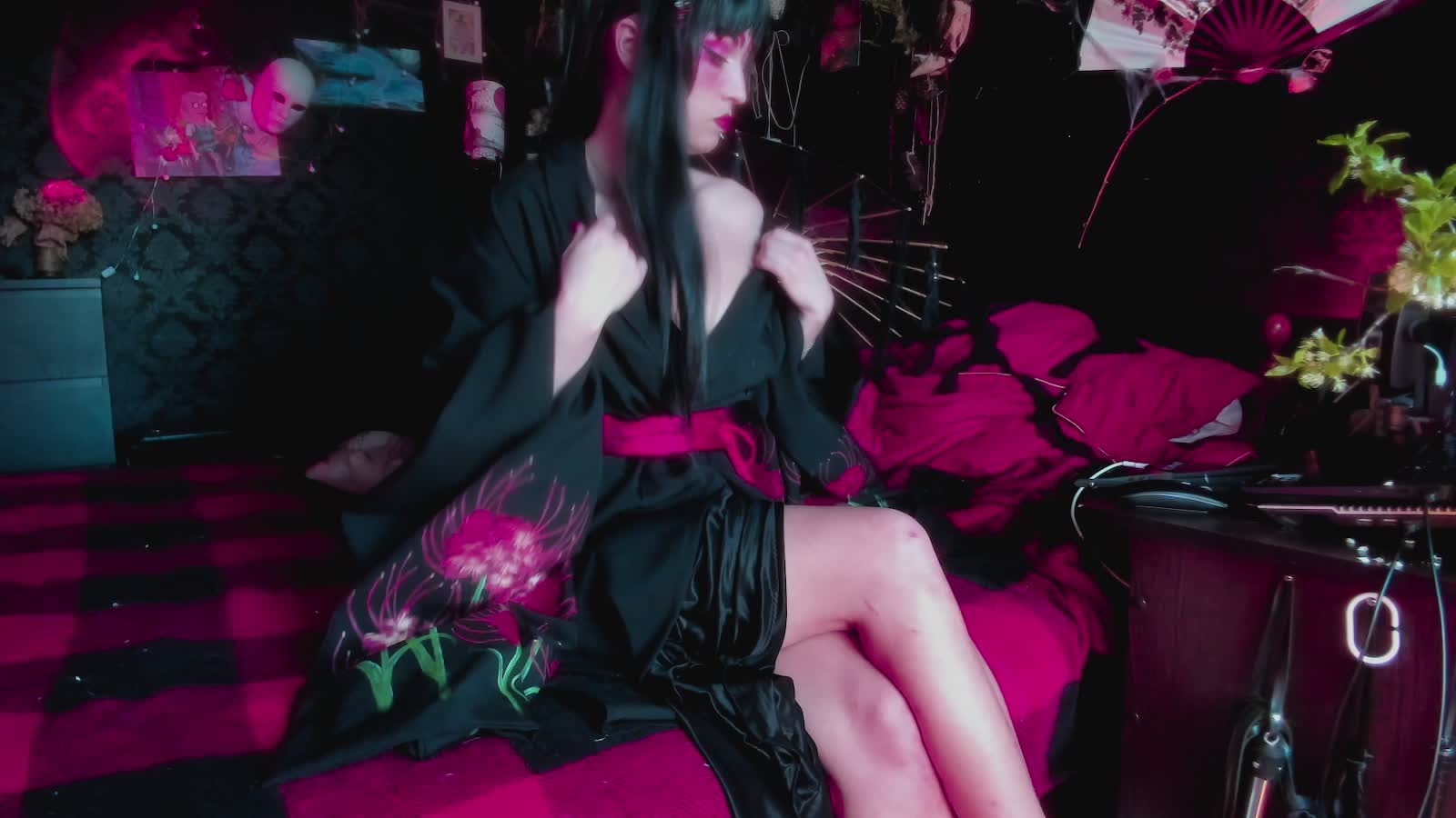 miss-asmodeus Adult Chat May 15, 2026