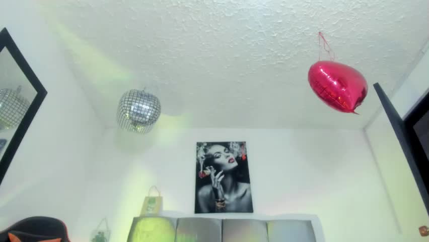 ariel_wish Adult Chat May 14, 2026