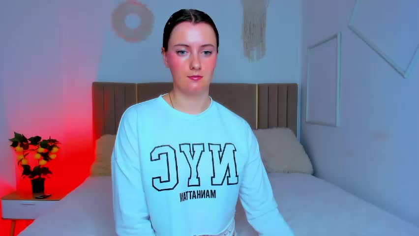 cutie_blushh Adult Chat May 14, 2026