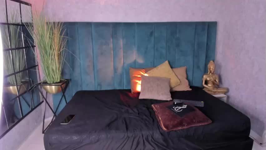 raylin_escobar Adult Chat May 15, 2026