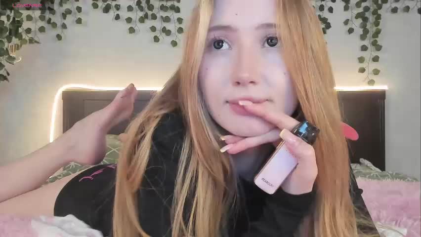 leona_vixen Adult Chat May 14, 2026