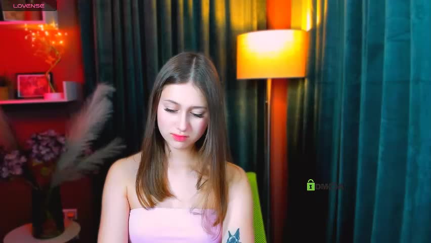 arianaa_cat Adult Chat May 15, 2026