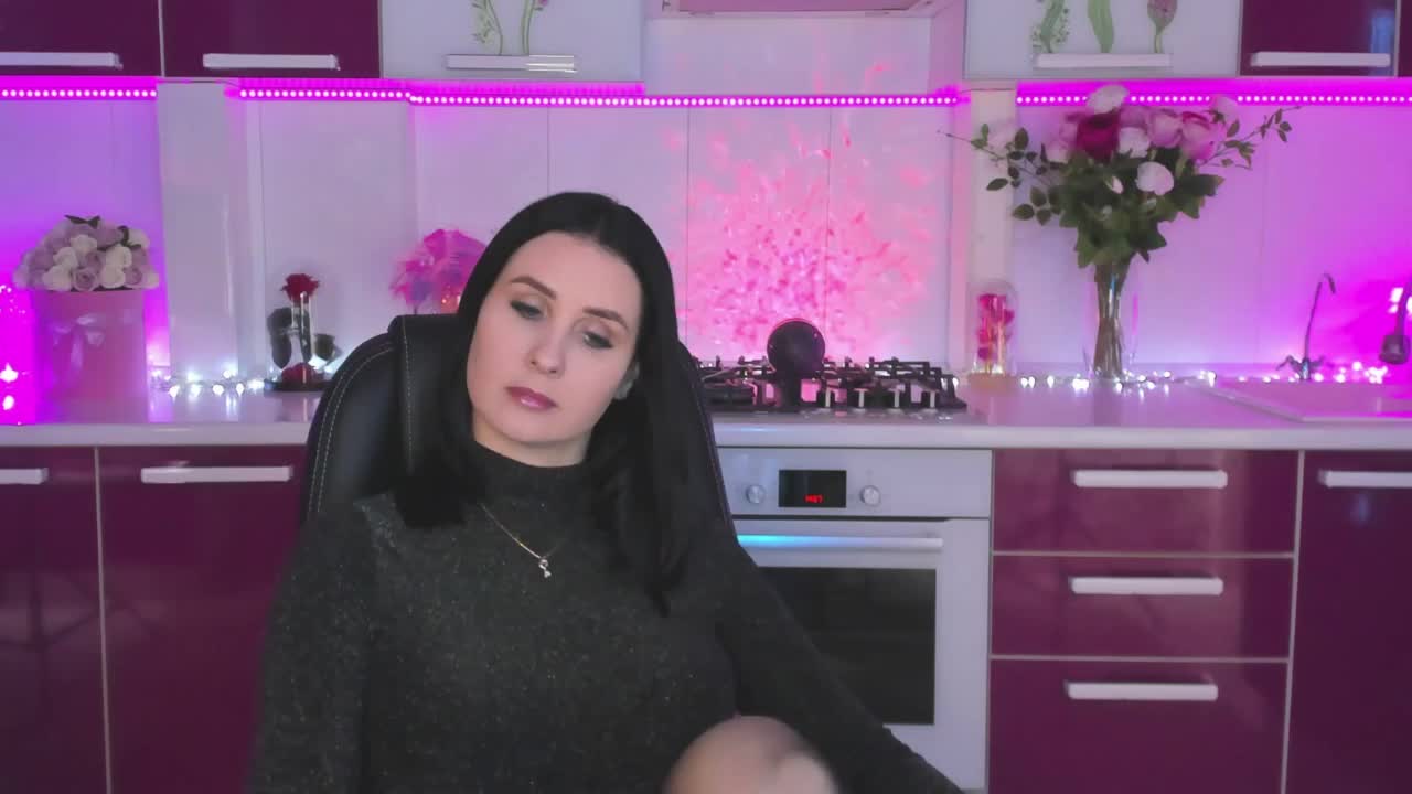 Olivija2020 Adult Chat May 15, 2026