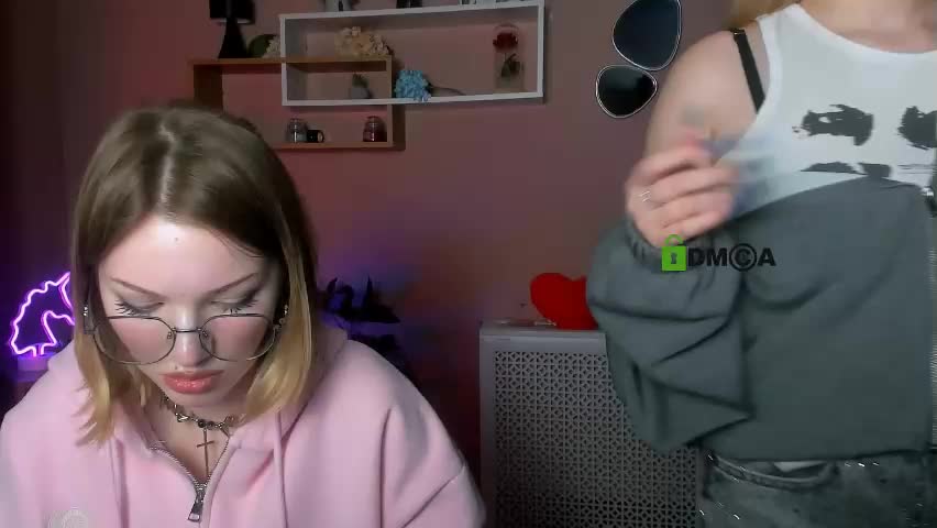 trixy_melison Adult Chat May 15, 2026
