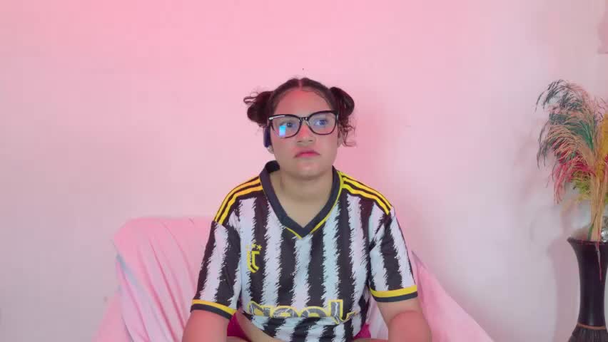 aly_n_sebas Adult Chat May 15, 2026