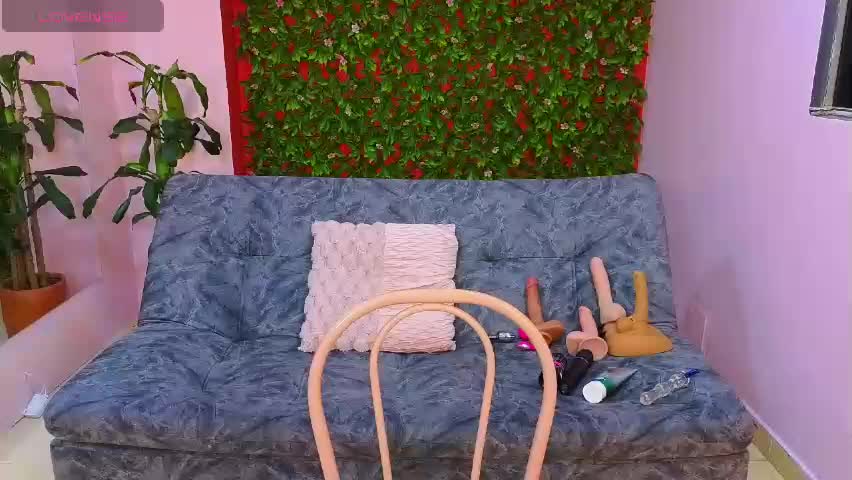 malen_fitnessmilf Adult Chat May 15, 2026