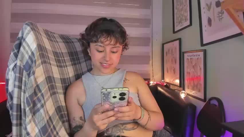 lusiana__ Adult Chat May 15, 2026