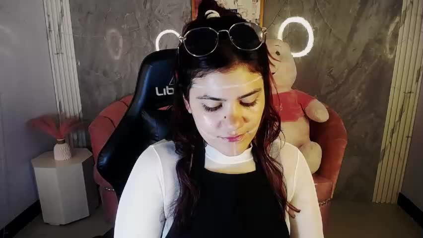 scarlett_jhonson_ch Adult Chat May 15, 2026