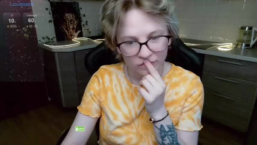sunny_mood Adult Chat May 15, 2026