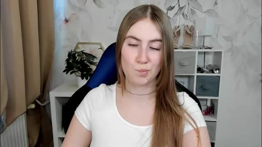 meganx_candy Adult Chat May 15, 2026