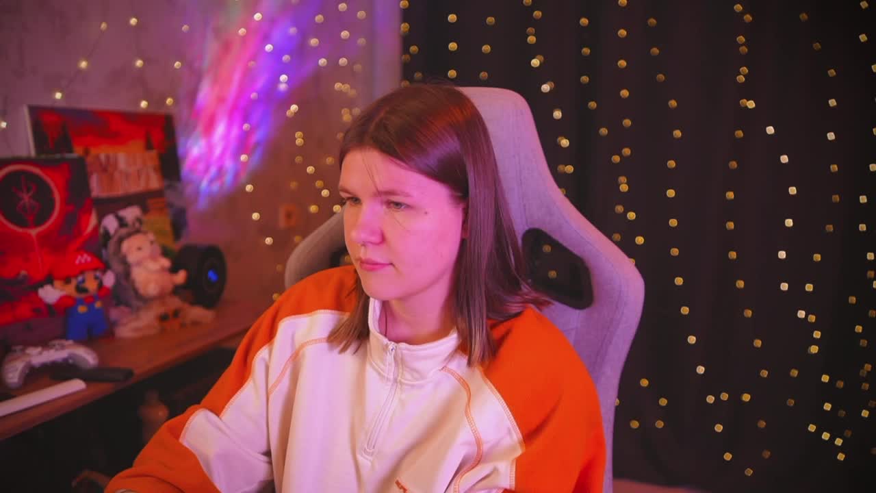 cutesoneckaaa Adult Chat May 15, 2026